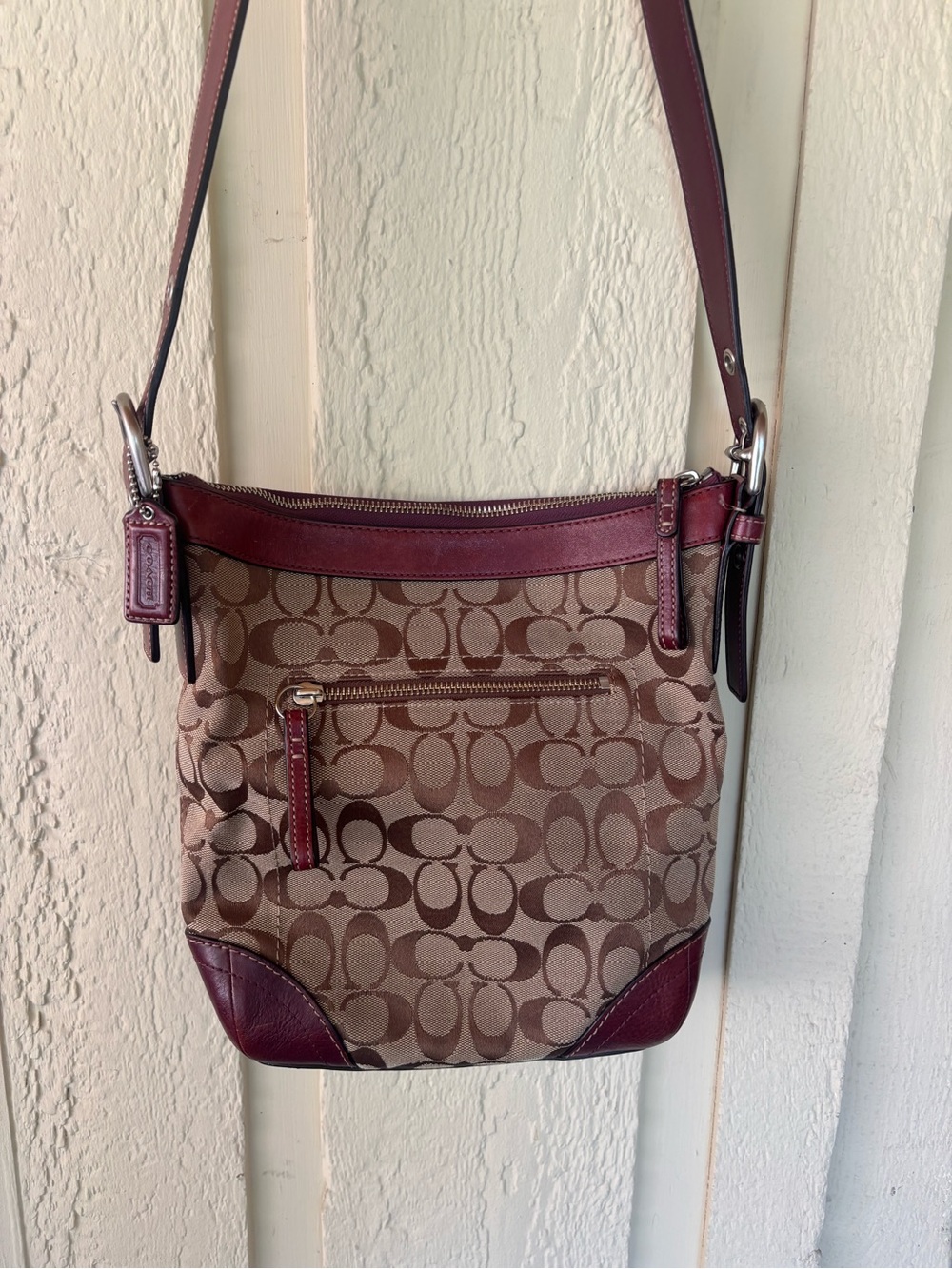 Coach Signature Canvas Crossbody